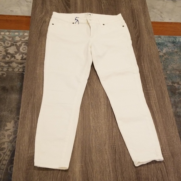 Paige White Jeans - Verdugo Crop - Picture 4 of 8